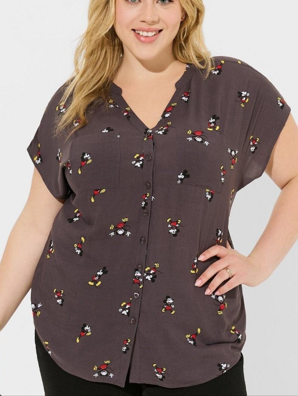 Torrid Disney Size 3 Button Down